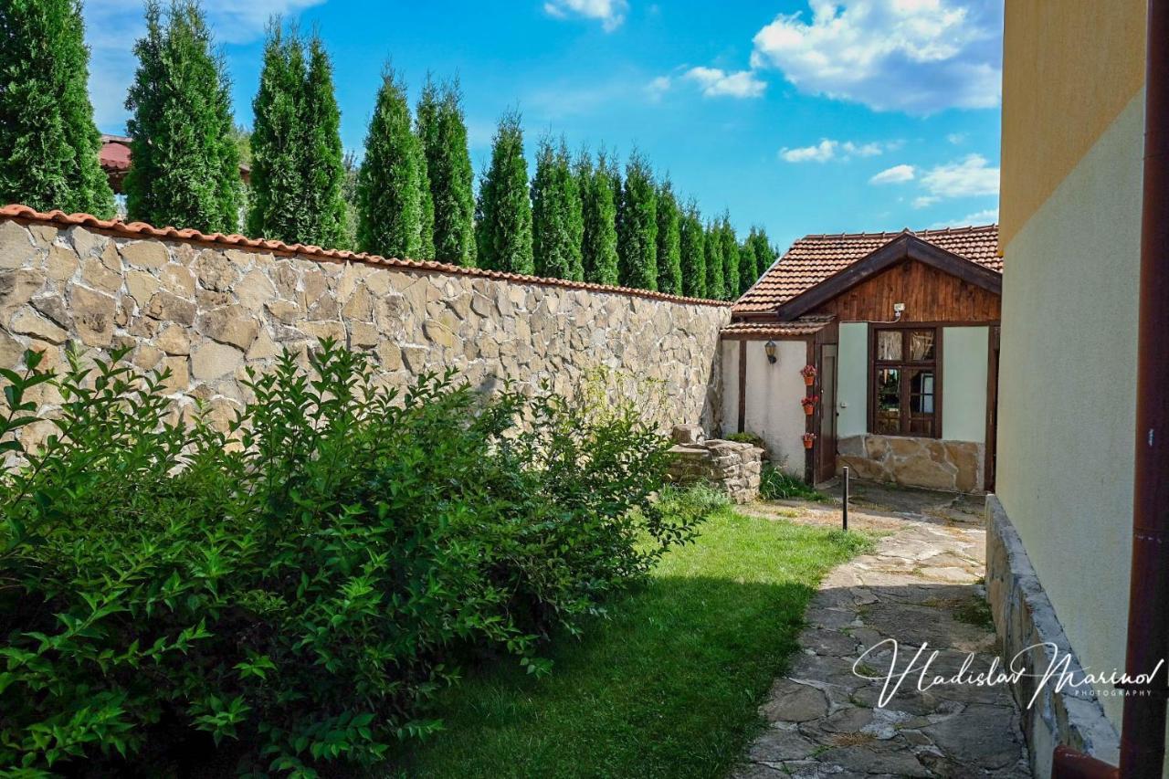Bachvarovi Villas Tryavna Exterior foto